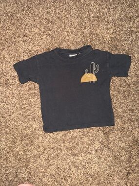 Zara Black Short-Sleeve Tee with Mustard Cactus Graphic